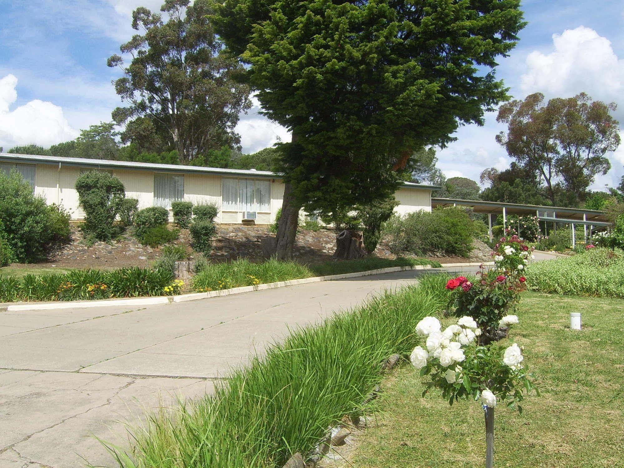 Garden Motor Inn Gundagai Exterior foto